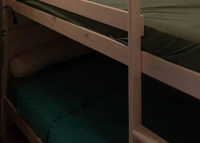 Location T2 + Avec Parking, Centre, Proche - Fr-1-803-19 Lägenhet